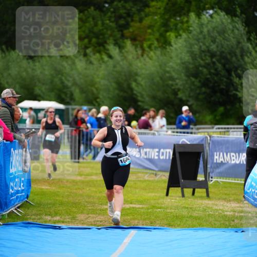 30.08.2026 - Elbe Triathlon Hamburg LAZAROV Photography http://msf.ph/oto/10066647 30.08.2026 12:19:35 Ziel 1504, 1623 meine-sportfotos.de