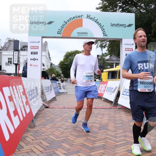 30.08.2026 - Blankeneser Heldenlauf Lena Gebhardt http://msf.ph/oto/10066652 30.08.2026 12:57:39 Ziel 4109, 4217 meine-sportfotos.de