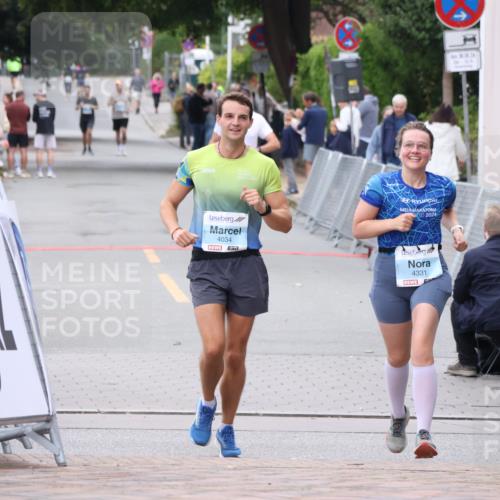 30.08.2026 - Blankeneser Heldenlauf Lena Gebhardt http://msf.ph/oto/10066663 30.08.2026 12:58:23 Ziel  meine-sportfotos.de