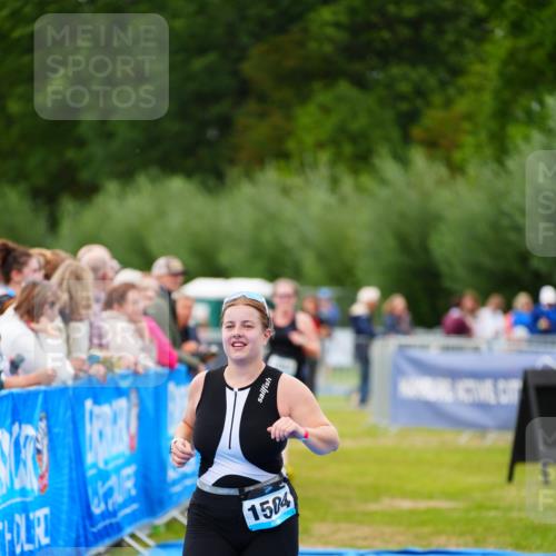 30.08.2026 - Elbe Triathlon Hamburg LAZAROV Photography http://msf.ph/oto/10066675 30.08.2026 12:19:38 Ziel 1504, 1694 meine-sportfotos.de