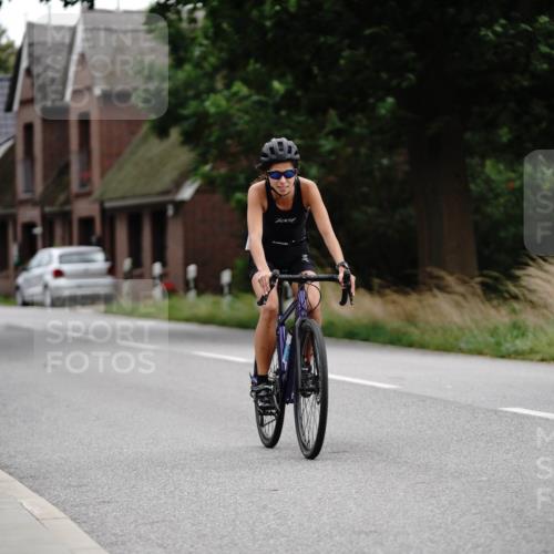30.08.2026 - Elbe Triathlon Hamburg Michael Burmester http://msf.ph/oto/10066693 30.08.2026 15:27:32 Radfahren  meine-sportfotos.de