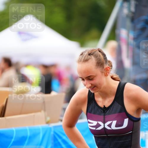 30.08.2026 - Elbe Triathlon Hamburg LAZAROV Photography http://msf.ph/oto/10066767 30.08.2026 12:20:02 Ziel  meine-sportfotos.de