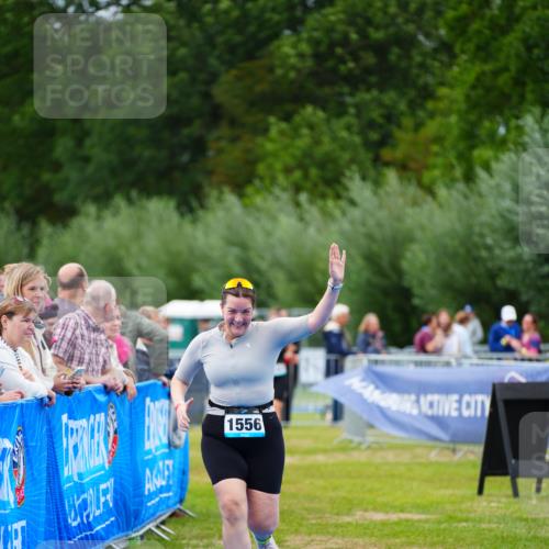 30.08.2026 - Elbe Triathlon Hamburg LAZAROV Photography http://msf.ph/oto/10066794 30.08.2026 12:20:15 Ziel 1566 meine-sportfotos.de