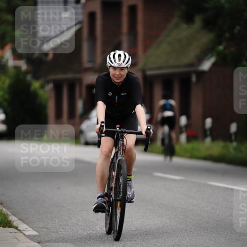 30.08.2026 - Elbe Triathlon Hamburg Michael Burmester http://msf.ph/oto/10066798 30.08.2026 15:29:02 Radfahren  meine-sportfotos.de