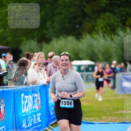 30.08.2026 - Elbe Triathlon Hamburg LAZAROV Photography http://msf.ph/oto/10066813 30.08.2026 12:20:16 Ziel 1541, 1566 meine-sportfotos.de