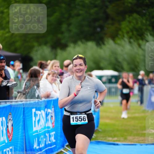 30.08.2026 - Elbe Triathlon Hamburg LAZAROV Photography http://msf.ph/oto/10066816 30.08.2026 12:20:17 Ziel 1541, 1566, 1635 meine-sportfotos.de