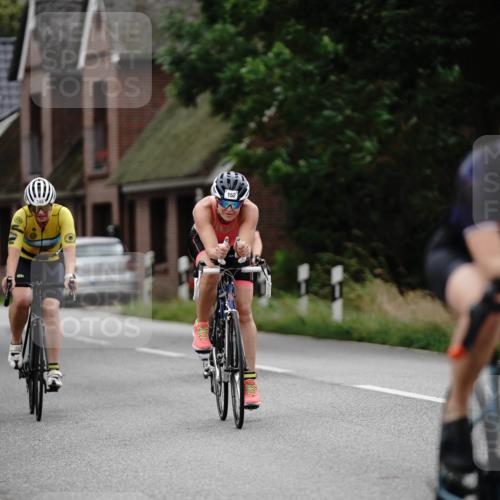 30.08.2026 - Elbe Triathlon Hamburg Michael Burmester http://msf.ph/oto/10066833 30.08.2026 15:30:10 Radfahren  meine-sportfotos.de