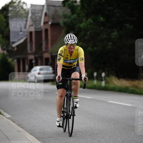 30.08.2026 - Elbe Triathlon Hamburg Michael Burmester http://msf.ph/oto/10066849 30.08.2026 15:30:11 Radfahren  meine-sportfotos.de