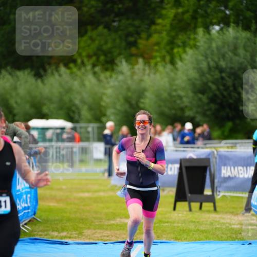 30.08.2026 - Elbe Triathlon Hamburg LAZAROV Photography http://msf.ph/oto/10066859 30.08.2026 12:20:24 Ziel 1541, 1635 meine-sportfotos.de