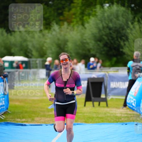 30.08.2026 - Elbe Triathlon Hamburg LAZAROV Photography http://msf.ph/oto/10066867 30.08.2026 12:20:25 Ziel 1541, 1635 meine-sportfotos.de