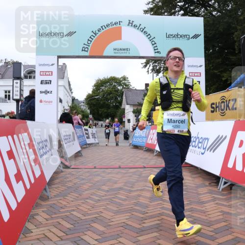 30.08.2026 - Blankeneser Heldenlauf Lena Gebhardt http://msf.ph/oto/10066870 30.08.2026 12:59:30 Ziel 4250 meine-sportfotos.de