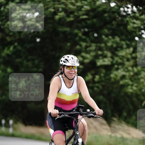 30.08.2026 - Elbe Triathlon Hamburg Michael Burmester http://msf.ph/oto/10066876 30.08.2026 15:30:25 Radfahren  meine-sportfotos.de