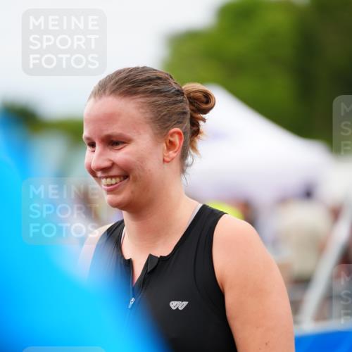 30.08.2026 - Elbe Triathlon Hamburg LAZAROV Photography http://msf.ph/oto/10066898 30.08.2026 12:20:28 Ziel 1541, 1635 meine-sportfotos.de