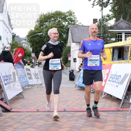 30.08.2026 - Blankeneser Heldenlauf Lena Gebhardt http://msf.ph/oto/10066915 30.08.2026 12:59:35 Ziel 4121, 4250, 4434 meine-sportfotos.de