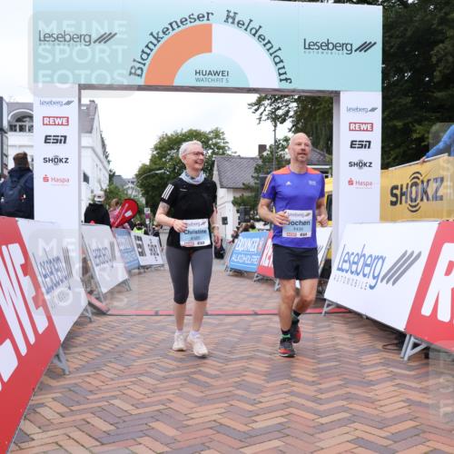 30.08.2026 - Blankeneser Heldenlauf Lena Gebhardt http://msf.ph/oto/10066922 30.08.2026 12:59:36 Ziel 4121, 4250, 4434 meine-sportfotos.de