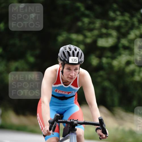 30.08.2026 - Elbe Triathlon Hamburg Michael Burmester http://msf.ph/oto/10066971 30.08.2026 15:32:12 Radfahren  meine-sportfotos.de