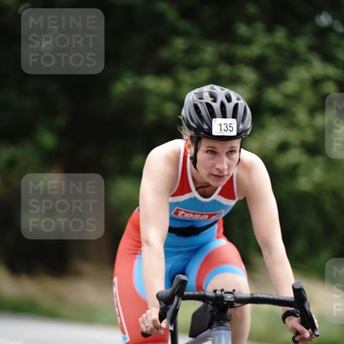30.08.2026 - Elbe Triathlon Hamburg Michael Burmester http://msf.ph/oto/10066975 30.08.2026 15:32:12 Radfahren  meine-sportfotos.de
