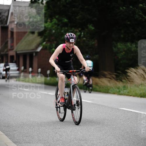30.08.2026 - Elbe Triathlon Hamburg Michael Burmester http://msf.ph/oto/10066996 30.08.2026 15:32:43 Radfahren  meine-sportfotos.de