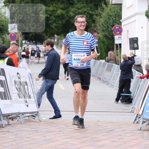30.08.2026 - Blankeneser Heldenlauf Lena Gebhardt http://msf.ph/oto/10067008 30.08.2026 13:00:39 Ziel 4220 meine-sportfotos.de