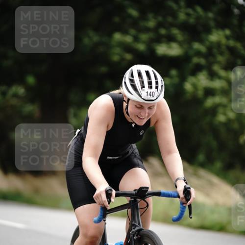 30.08.2026 - Elbe Triathlon Hamburg Michael Burmester http://msf.ph/oto/10067011 30.08.2026 15:32:58 Radfahren  meine-sportfotos.de