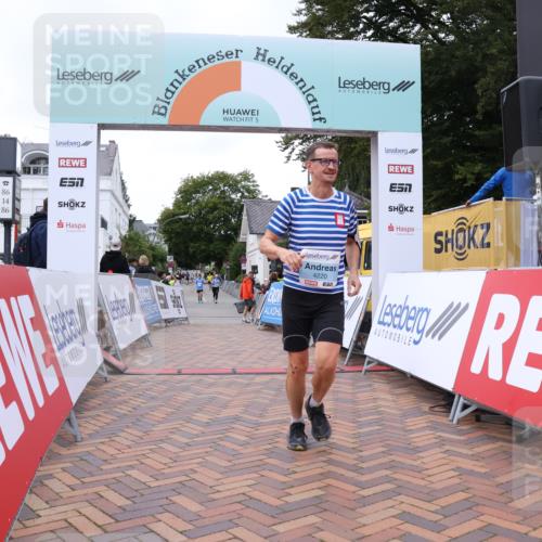 30.08.2026 - Blankeneser Heldenlauf Lena Gebhardt http://msf.ph/oto/10067036 30.08.2026 13:00:43 Ziel 4220 meine-sportfotos.de