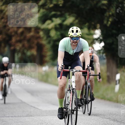 30.08.2026 - Elbe Triathlon Hamburg Michael Burmester http://msf.ph/oto/10067040 30.08.2026 09:14:02 Radfahren 284, 394, 426, 544 meine-sportfotos.de