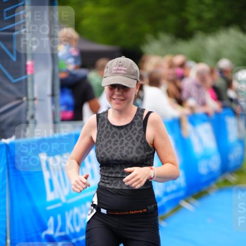 30.08.2026 - Elbe Triathlon Hamburg LAZAROV Photography http://msf.ph/oto/10067084 30.08.2026 12:21:51 Ziel 1546, 1606 meine-sportfotos.de