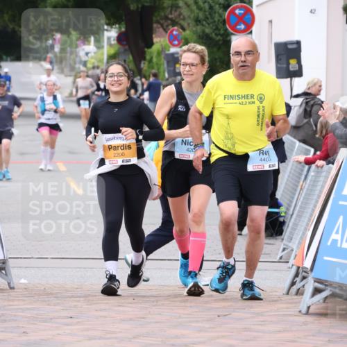 30.08.2026 - Blankeneser Heldenlauf Lena Gebhardt http://msf.ph/oto/10067096 30.08.2026 13:00:59 Ziel 2200, 4207, 4403, 4430, 4431 meine-sportfotos.de