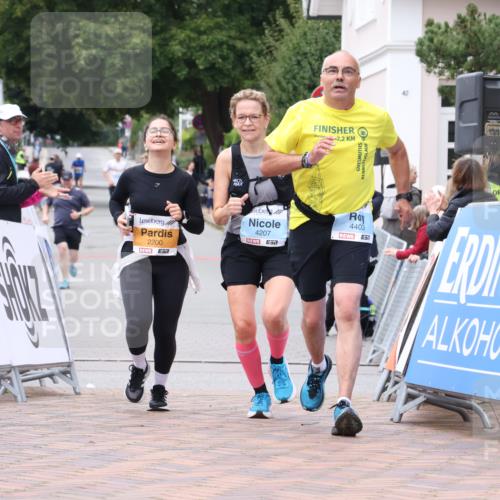 30.08.2026 - Blankeneser Heldenlauf Lena Gebhardt http://msf.ph/oto/10067105 30.08.2026 13:01:00 Ziel 2200, 4207, 4403, 4430, 4431 meine-sportfotos.de