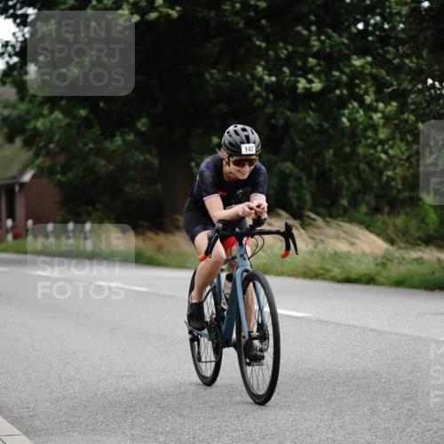 30.08.2026 - Elbe Triathlon Hamburg Michael Burmester http://msf.ph/oto/10067149 30.08.2026 15:34:58 Radfahren  meine-sportfotos.de