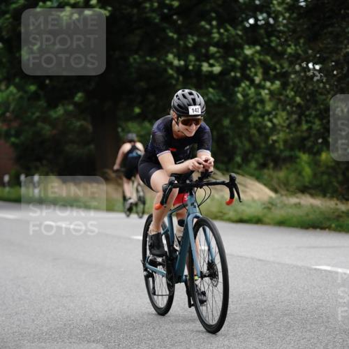 30.08.2026 - Elbe Triathlon Hamburg Michael Burmester http://msf.ph/oto/10067153 30.08.2026 15:34:58 Radfahren  meine-sportfotos.de