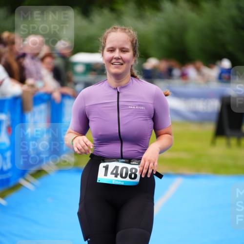 30.08.2026 - Elbe Triathlon Hamburg LAZAROV Photography http://msf.ph/oto/10067196 30.08.2026 12:22:15 Ziel 1408, 1613 meine-sportfotos.de
