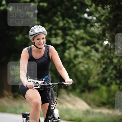 30.08.2026 - Elbe Triathlon Hamburg Michael Burmester http://msf.ph/oto/10067210 30.08.2026 15:36:04 Radfahren  meine-sportfotos.de