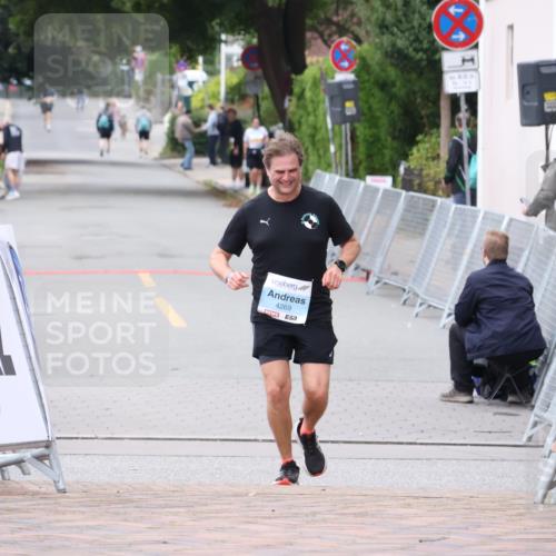30.08.2026 - Blankeneser Heldenlauf Lena Gebhardt http://msf.ph/oto/10067264 30.08.2026 13:04:58 Ziel 4269 meine-sportfotos.de