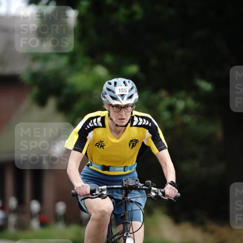 30.08.2026 - Elbe Triathlon Hamburg Michael Burmester http://msf.ph/oto/10067312 30.08.2026 15:37:21 Radfahren  meine-sportfotos.de