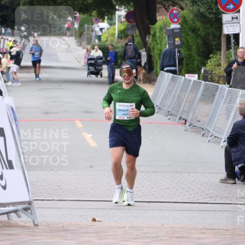 30.08.2026 - Blankeneser Heldenlauf Lena Gebhardt http://msf.ph/oto/10067318 30.08.2026 13:06:24 Ziel  meine-sportfotos.de