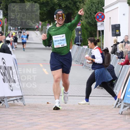 30.08.2026 - Blankeneser Heldenlauf Lena Gebhardt http://msf.ph/oto/10067341 30.08.2026 13:06:28 Ziel 4091 meine-sportfotos.de