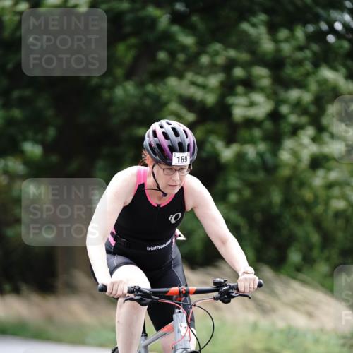 30.08.2026 - Elbe Triathlon Hamburg Michael Burmester http://msf.ph/oto/10067348 30.08.2026 15:38:39 Radfahren  meine-sportfotos.de