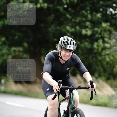 30.08.2026 - Elbe Triathlon Hamburg Michael Burmester http://msf.ph/oto/10067365 30.08.2026 15:38:57 Radfahren  meine-sportfotos.de