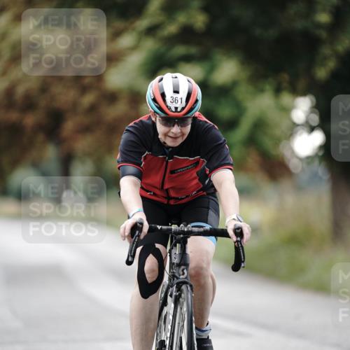 30.08.2026 - Elbe Triathlon Hamburg Michael Burmester http://msf.ph/oto/10067371 30.08.2026 09:15:45 Radfahren 263, 361, 445, 501 meine-sportfotos.de
