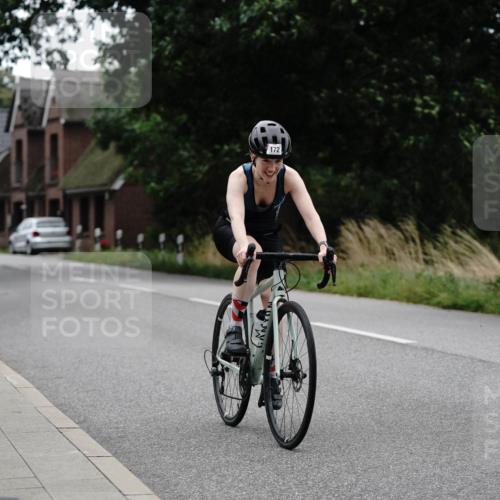 30.08.2026 - Elbe Triathlon Hamburg Michael Burmester http://msf.ph/oto/10067417 30.08.2026 15:40:50 Radfahren  meine-sportfotos.de