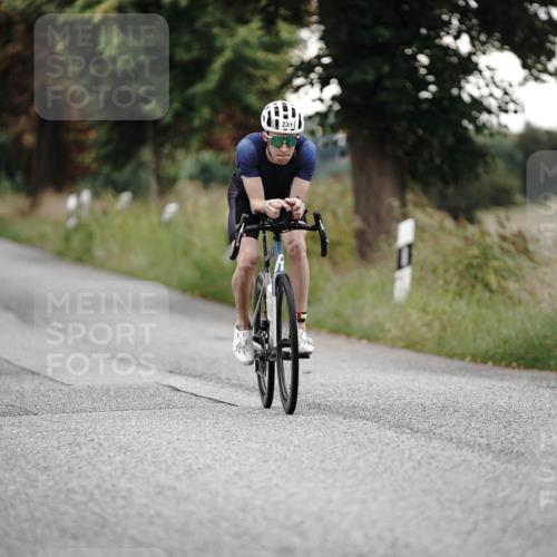 30.08.2026 - Elbe Triathlon Hamburg Michael Burmester http://msf.ph/oto/10067439 30.08.2026 09:16:40 Radfahren 217, 231, 247, 327, 384, 641 meine-sportfotos.de