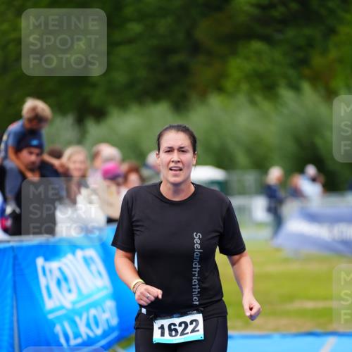 30.08.2026 - Elbe Triathlon Hamburg LAZAROV Photography http://msf.ph/oto/10067482 30.08.2026 12:23:52 Ziel 1622 meine-sportfotos.de