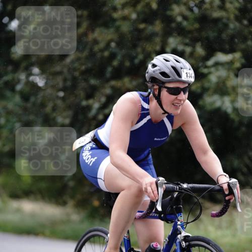 30.08.2026 - Elbe Triathlon Hamburg Michael Burmester http://msf.ph/oto/10067500 30.08.2026 15:41:40 Radfahren  meine-sportfotos.de