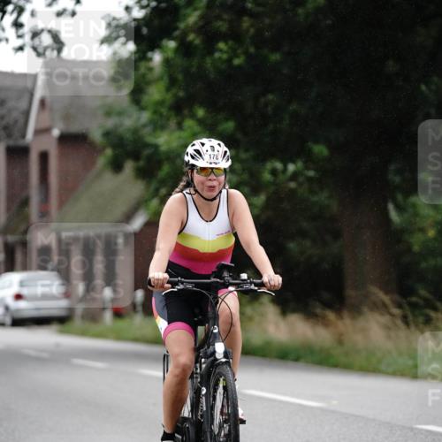 30.08.2026 - Elbe Triathlon Hamburg Michael Burmester http://msf.ph/oto/10067517 30.08.2026 15:42:19 Radfahren  meine-sportfotos.de