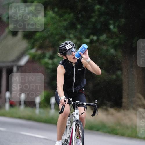 30.08.2026 - Elbe Triathlon Hamburg Michael Burmester http://msf.ph/oto/10067533 30.08.2026 15:44:04 Radfahren  meine-sportfotos.de
