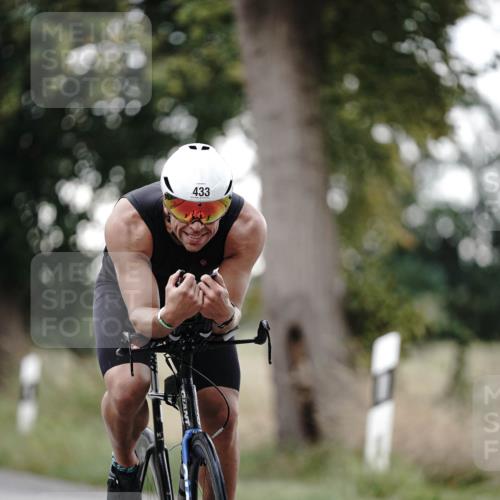 30.08.2026 - Elbe Triathlon Hamburg Michael Burmester http://msf.ph/oto/10067591 30.08.2026 09:17:51 Radfahren 308, 329, 389, 415, 433, 449 meine-sportfotos.de