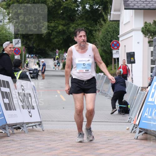 30.08.2026 - Blankeneser Heldenlauf Lena Gebhardt http://msf.ph/oto/10067614 30.08.2026 13:09:23 Ziel 4025 meine-sportfotos.de