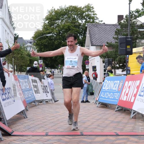 30.08.2026 - Blankeneser Heldenlauf Lena Gebhardt http://msf.ph/oto/10067626 30.08.2026 13:09:26 Ziel 4025 meine-sportfotos.de