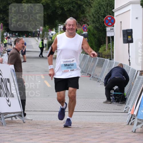 30.08.2026 - Blankeneser Heldenlauf Lena Gebhardt http://msf.ph/oto/10067673 30.08.2026 13:11:02 Ziel 4255 meine-sportfotos.de